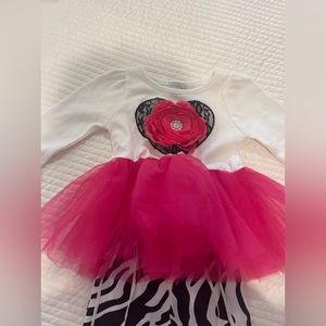 Mud pie 2 piece outfit 9/12 months girl